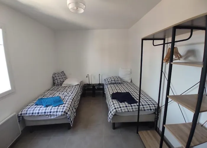 3*** 800m Sud - 8/10 Pers *