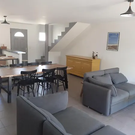 3*** 800m Sud - 8/10 Pers