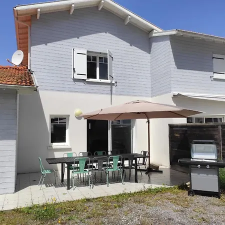 3*** 800m Sud - 8/10 Pers * Mimizan