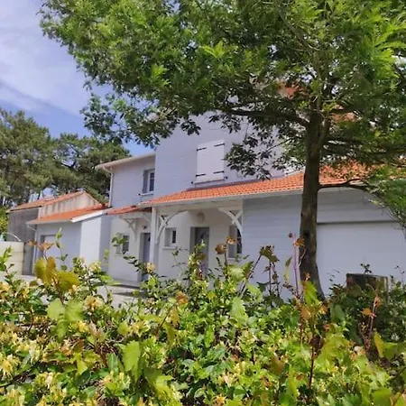 3*** 800m Sud - 8/10 Pers *