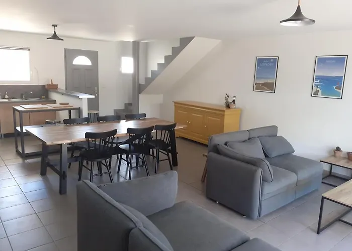 3*** 800m Sud - 8/10 Pers